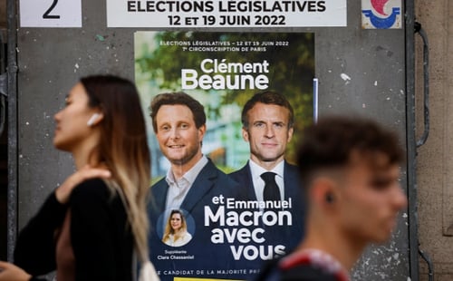 საფრანგეთში ვადამდელი საპარლამენტო არჩევნები მიმდინარეობს