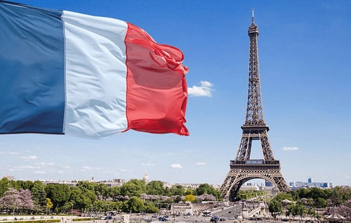 "საფრანგეთი გააგრძელებს დგომას ხალხის გვერდით" - საელჩო ქართველ ხალხს 26 მაისს ულოცავს