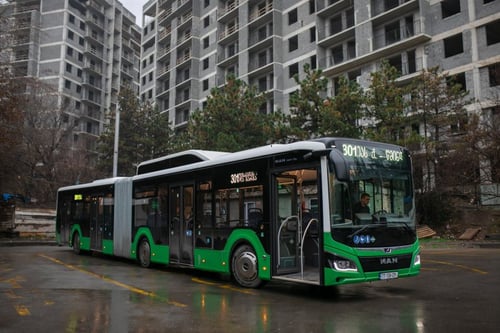 დღეიდან 18-მეტრიანი ავტობუსები N301 მარშრუტზე იმოძრავებენ